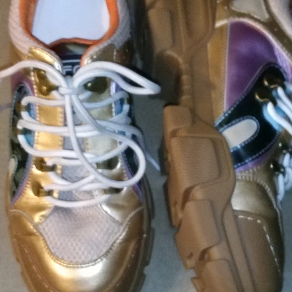 GUCCI FLASHTREK METALLIC LEATHER SNEAKERS COPPER MUTI COLOR - Picture 2 of 11